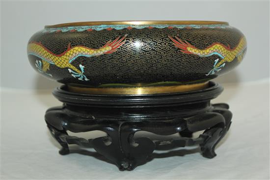 Chinese cloisonne enamel dragon shallow bowl, Ming mark, early 20th century, diam.20.5cm, ebonised wood stand